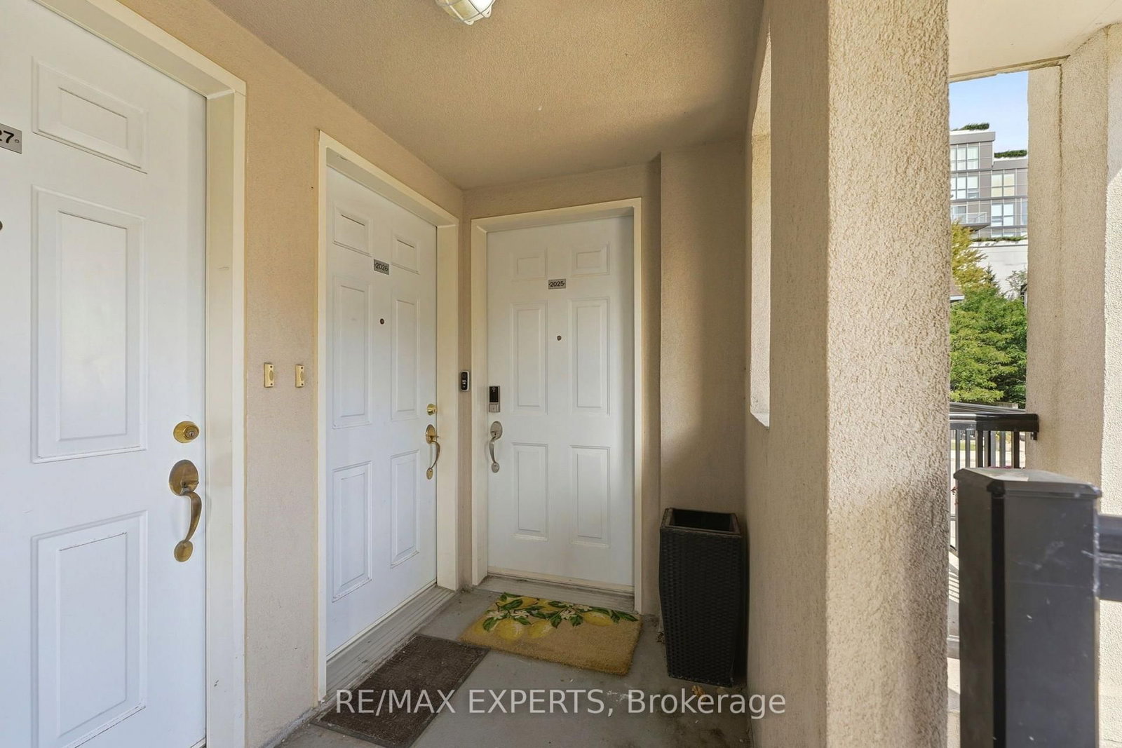 85 George Appleton Way • #2025 • Toronto, ON photo 4