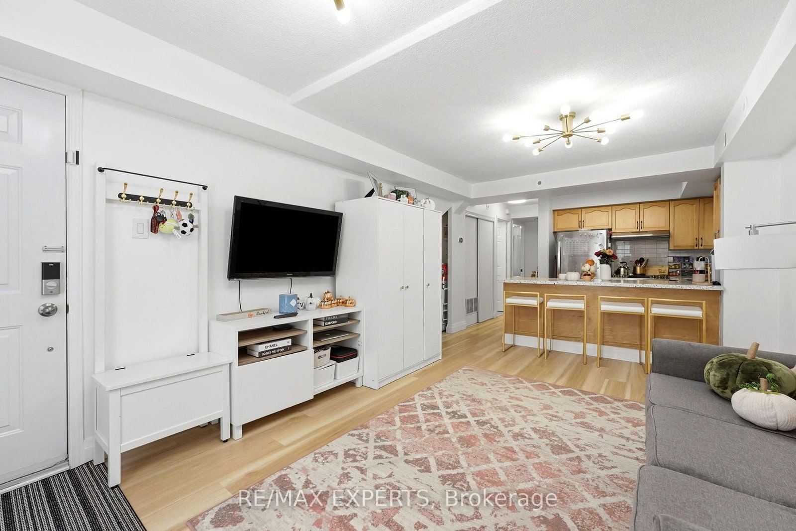 85 George Appleton Way • #2025 • Toronto, ON photo 8