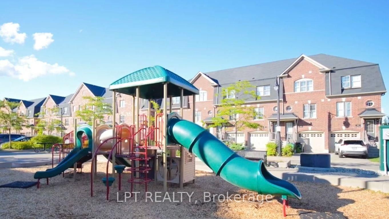 165 Veterans Drive • Brampton, ON photo 14