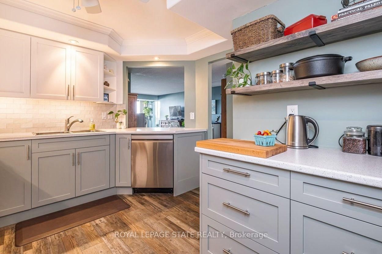5080 Pinedale Avenue • #1002 • Burlington, ON photo 10