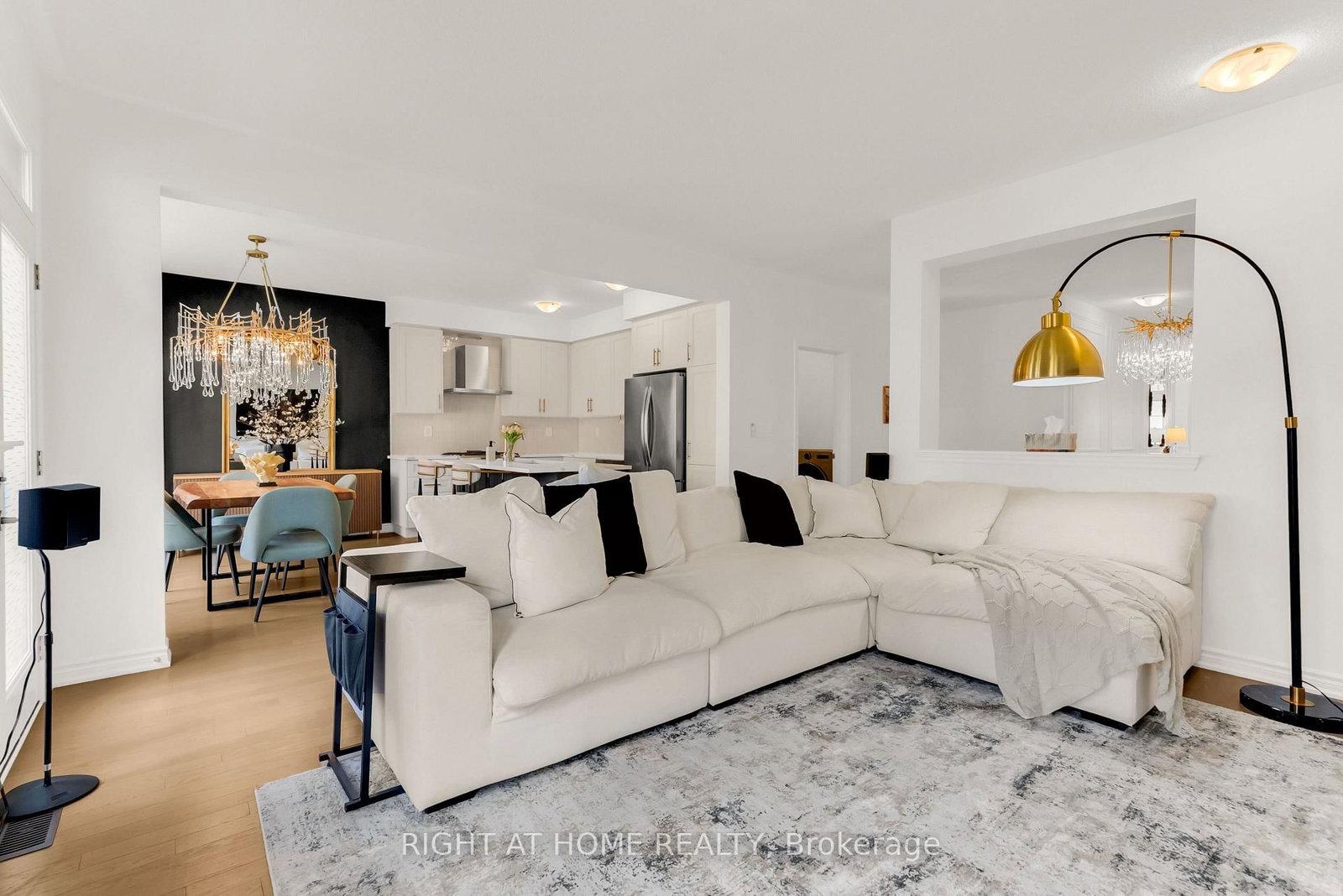 1544 Buttercup Court • Milton, ON photo 13