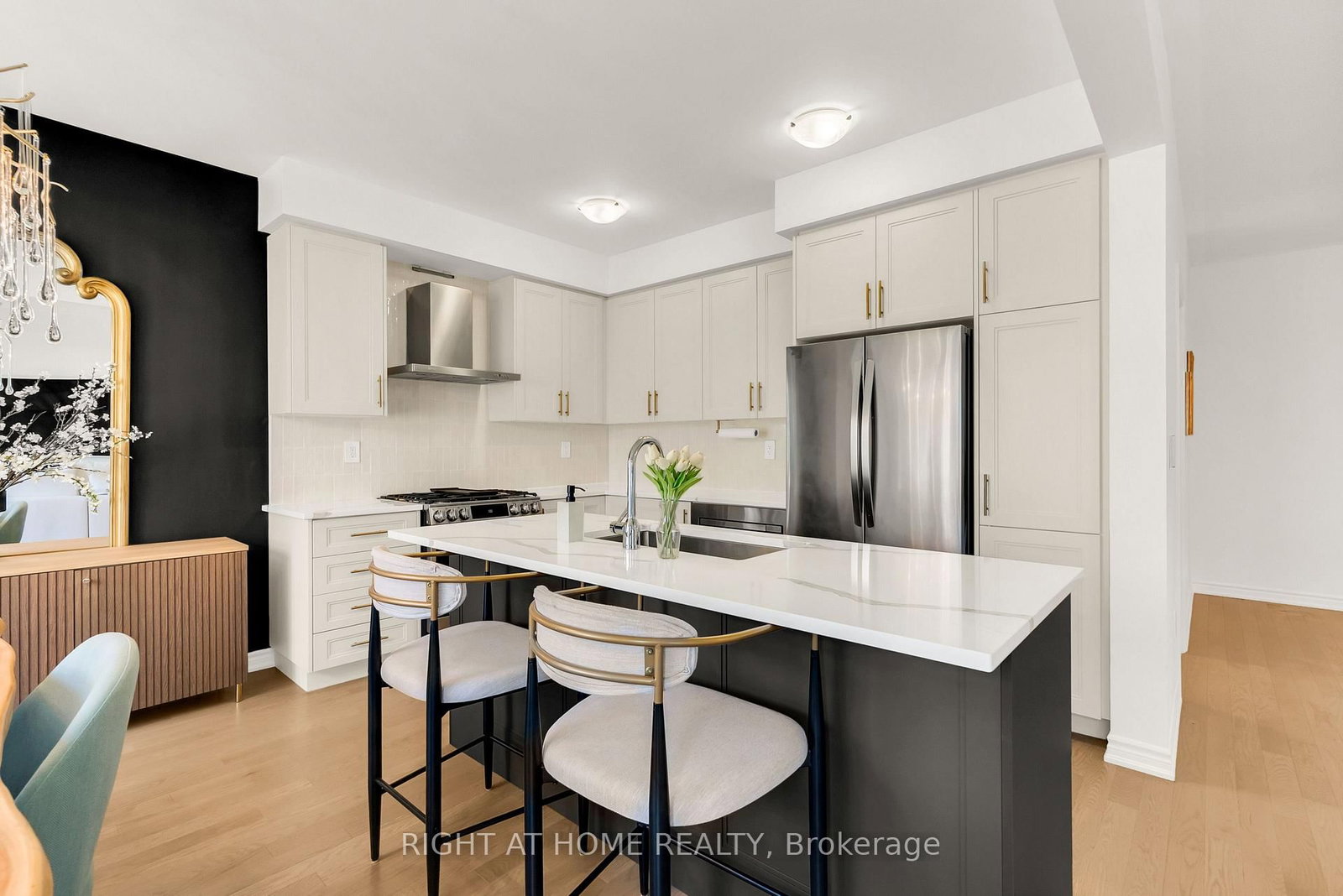 1544 Buttercup Court • Milton, ON photo 17