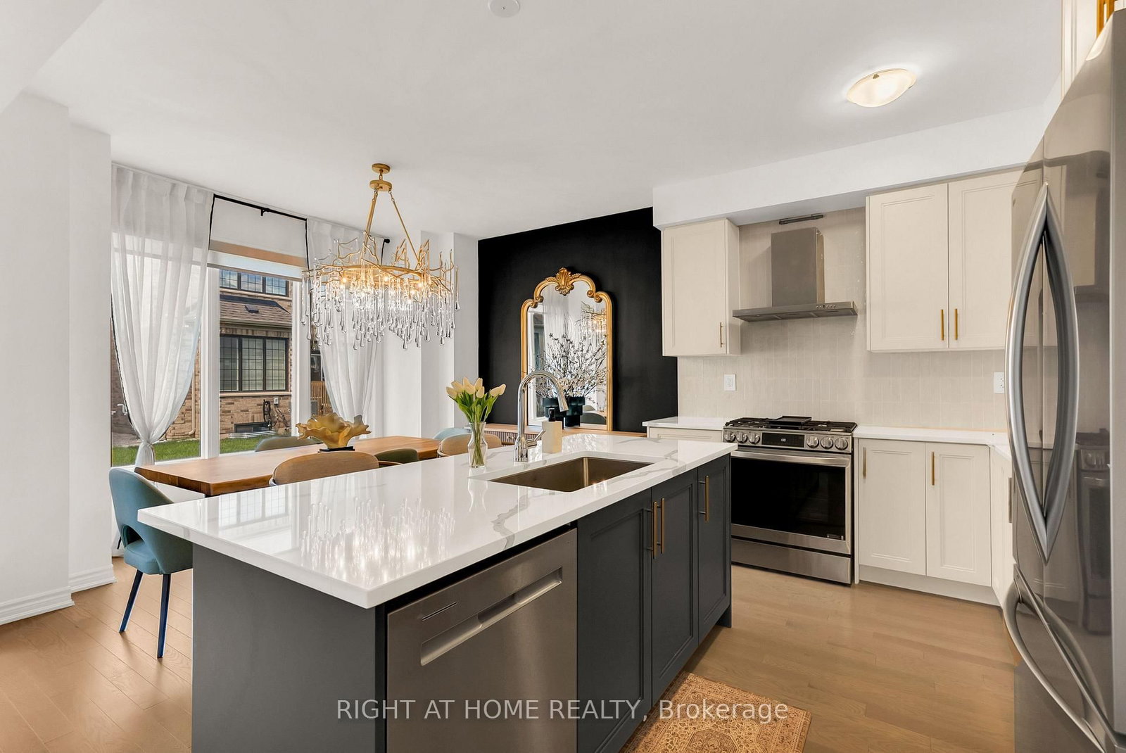 1544 Buttercup Court • Milton, ON photo 20