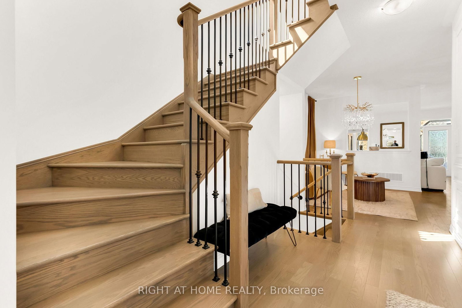 1544 Buttercup Court • Milton, ON photo 31