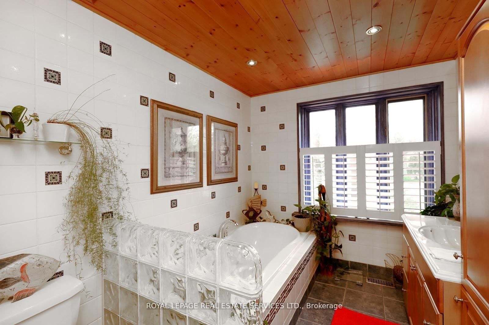 167 Oliver Place • Oakville, ON photo 17