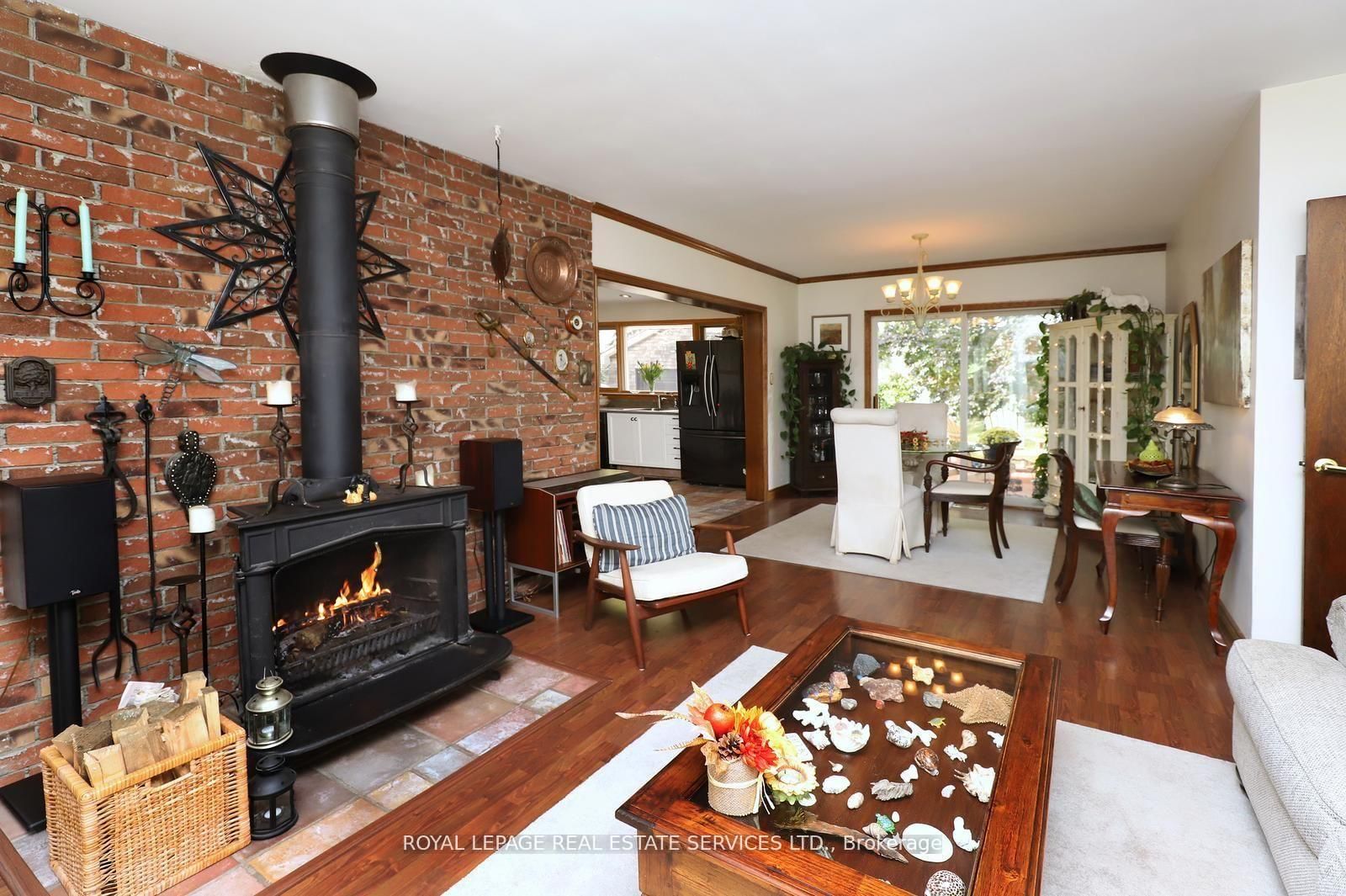 167 Oliver Place • Oakville, ON photo 9