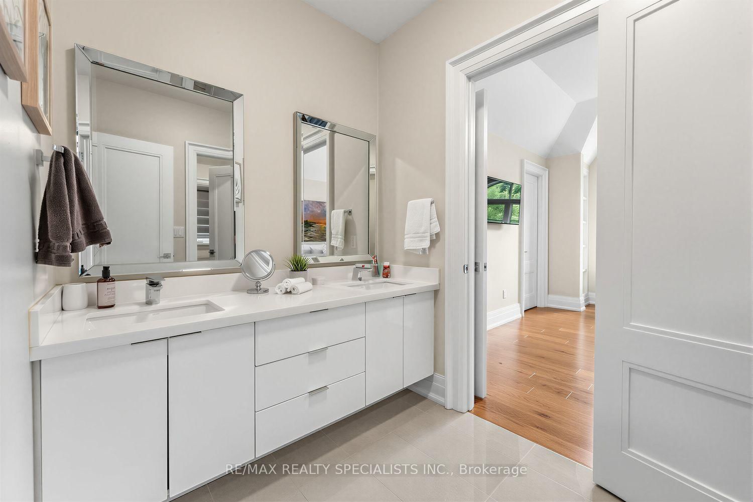 1534 Trotwood Avenue • Mississauga, ON photo 23