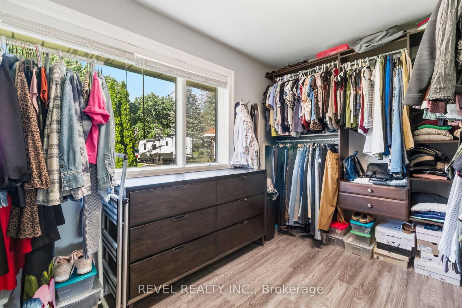 1648 Crediton Parkway • Mississauga, ON photo 17