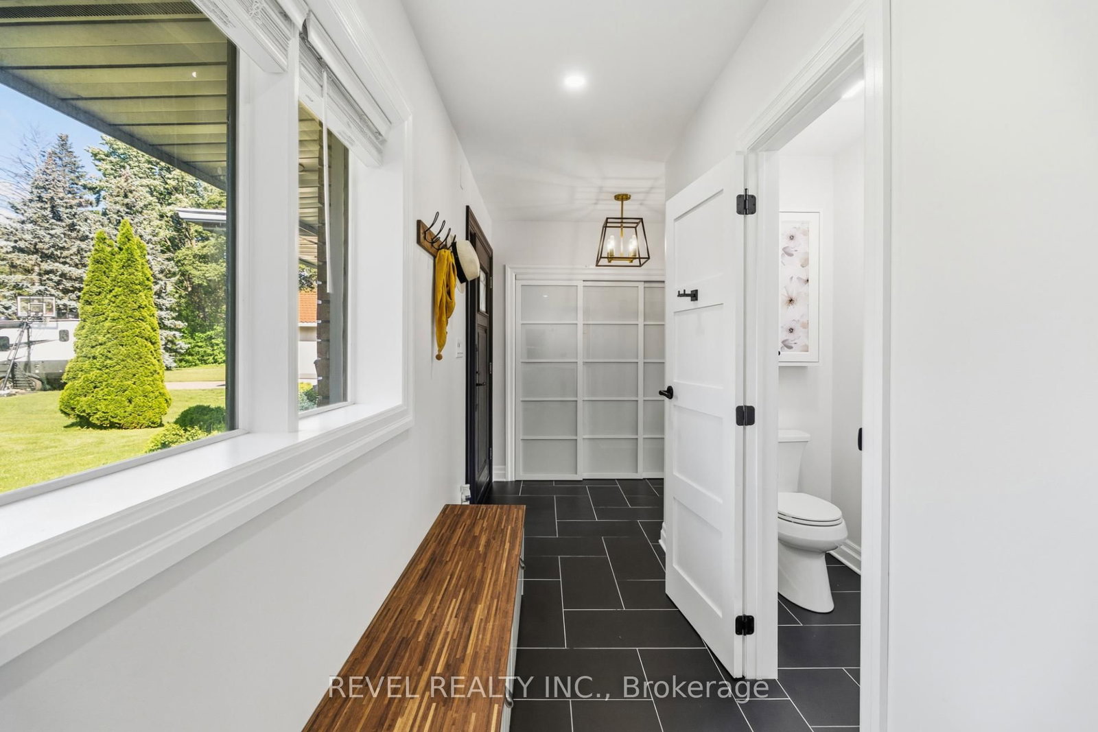 1648 Crediton Parkway • Mississauga, ON photo 19