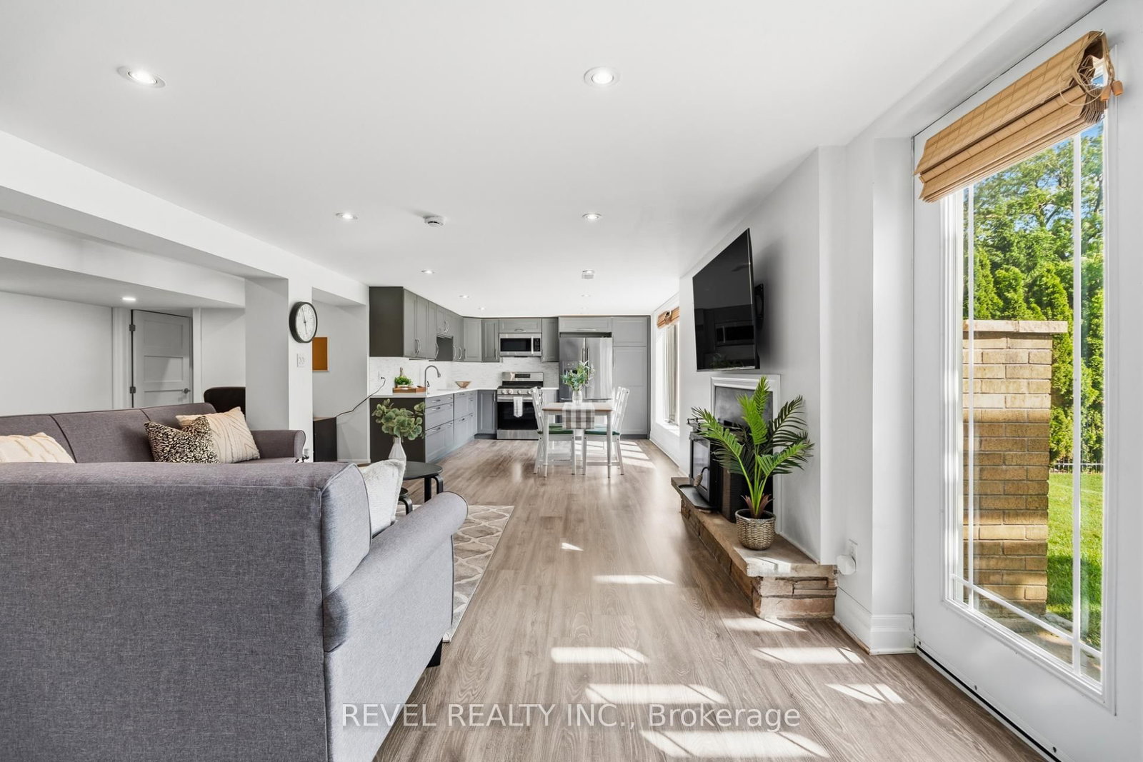 1648 Crediton Parkway • Mississauga, ON photo 23
