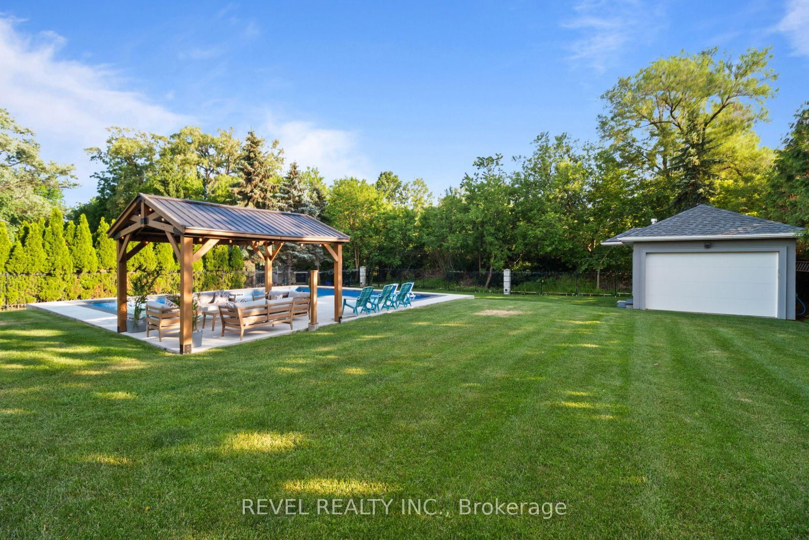 1648 Crediton Parkway • Mississauga, ON photo 37