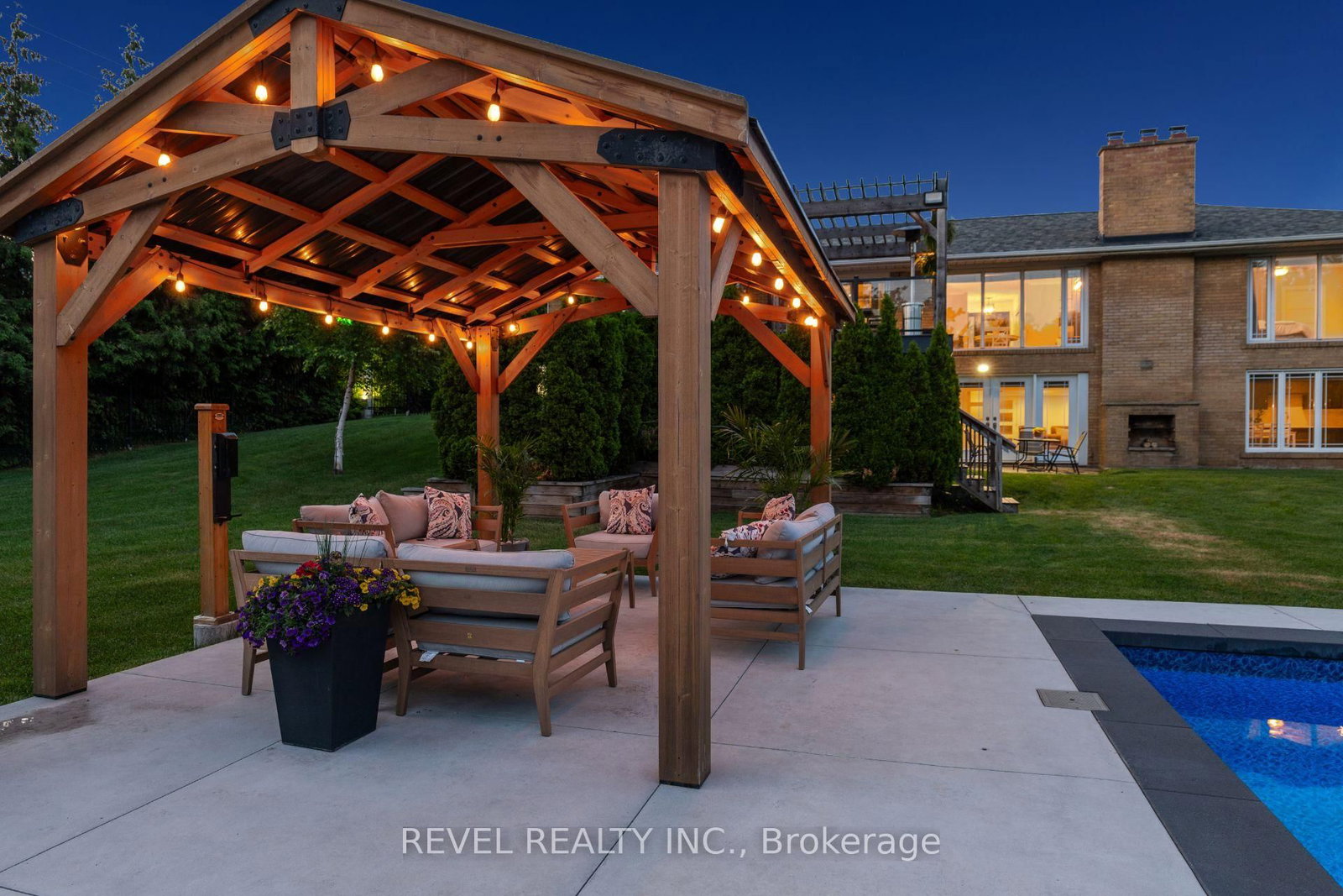 1648 Crediton Parkway • Mississauga, ON photo 45