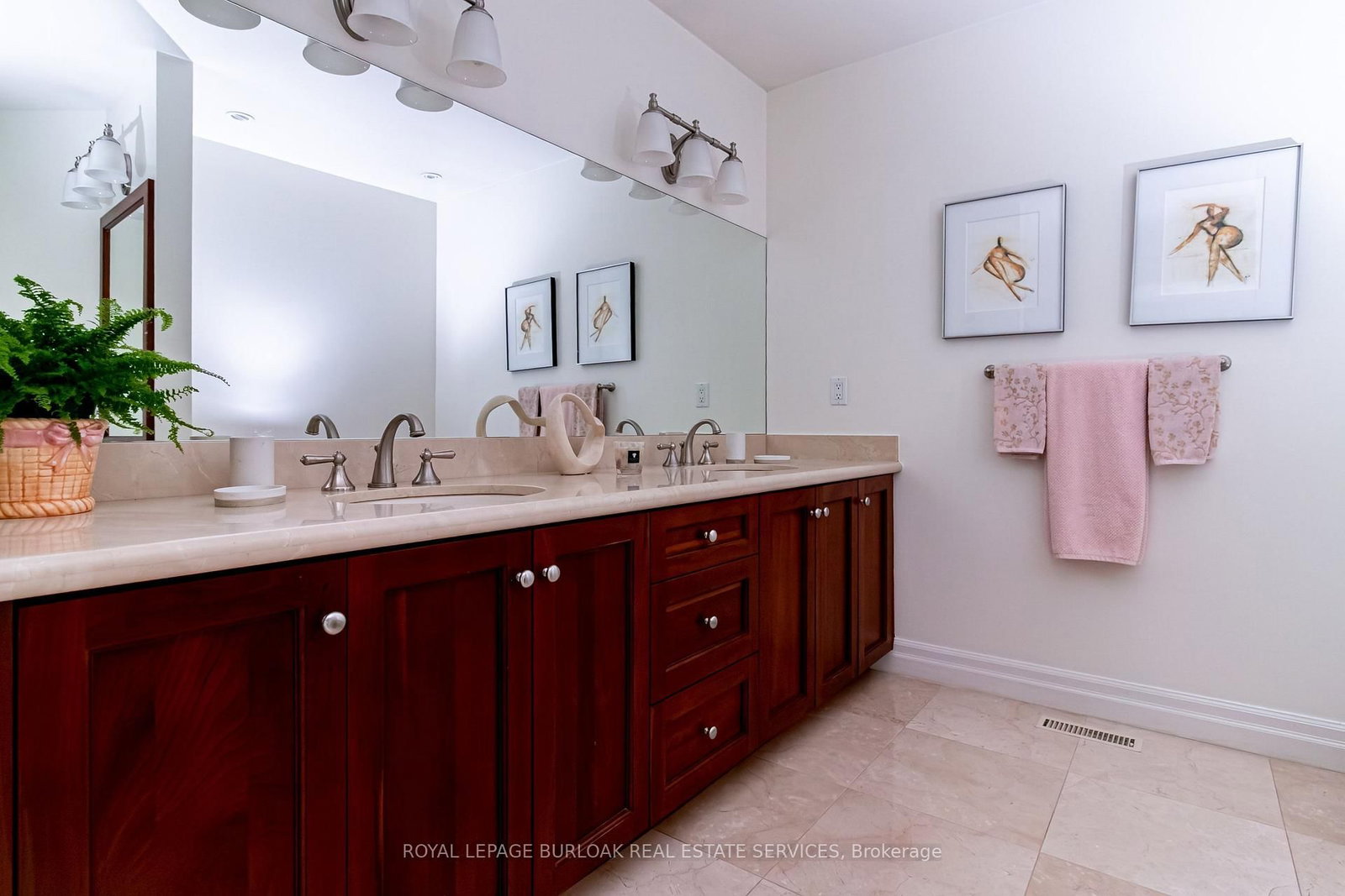 1820 Shady Creek Court • Mississauga, ON photo 33