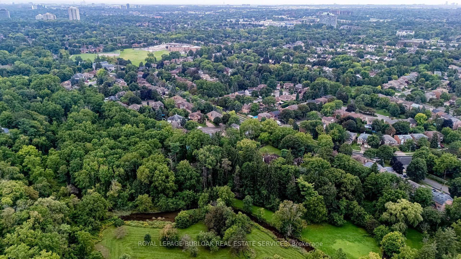 1820 Shady Creek Court • Mississauga, ON photo 5