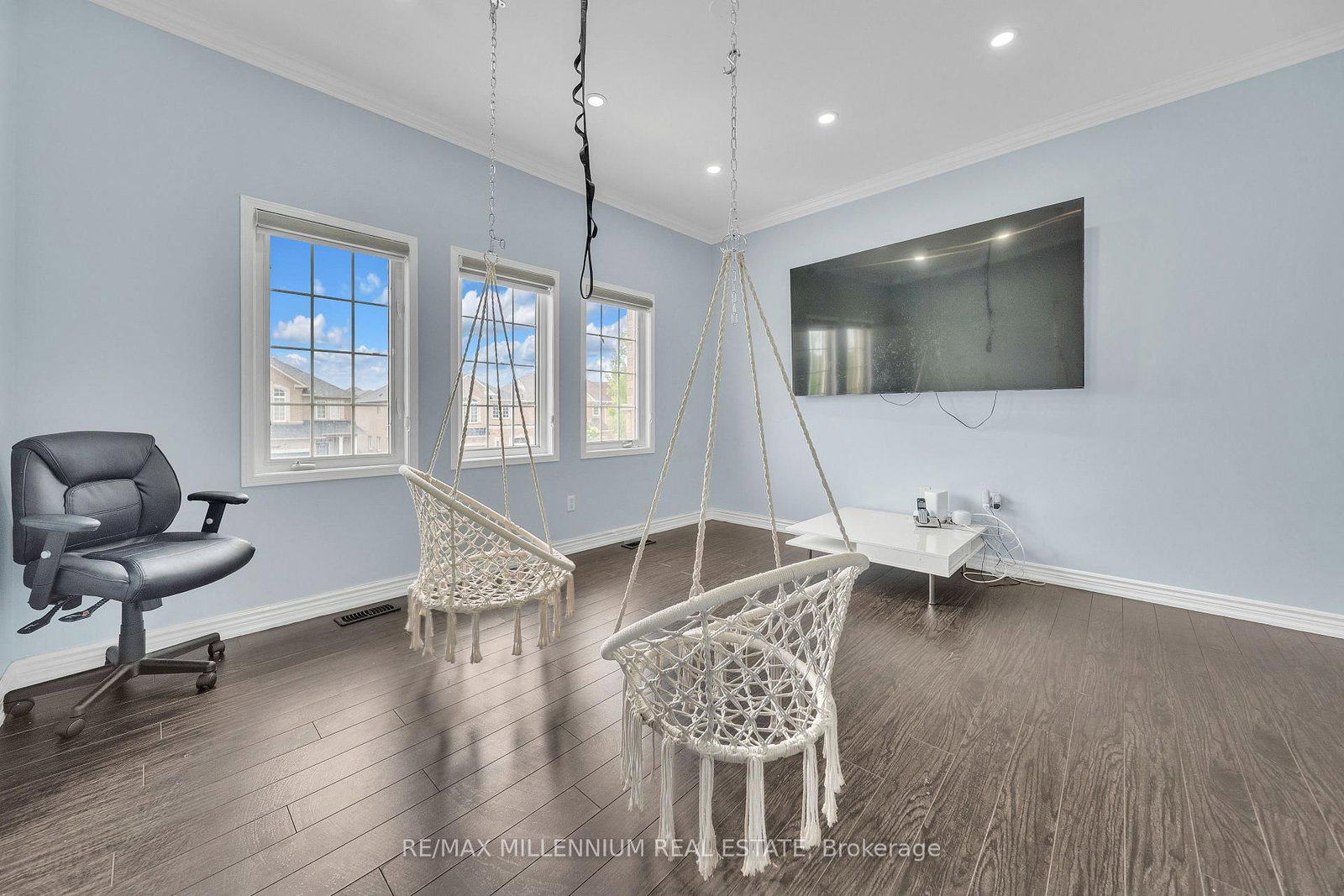 54 Buick Boulevard • Brampton, ON photo 19