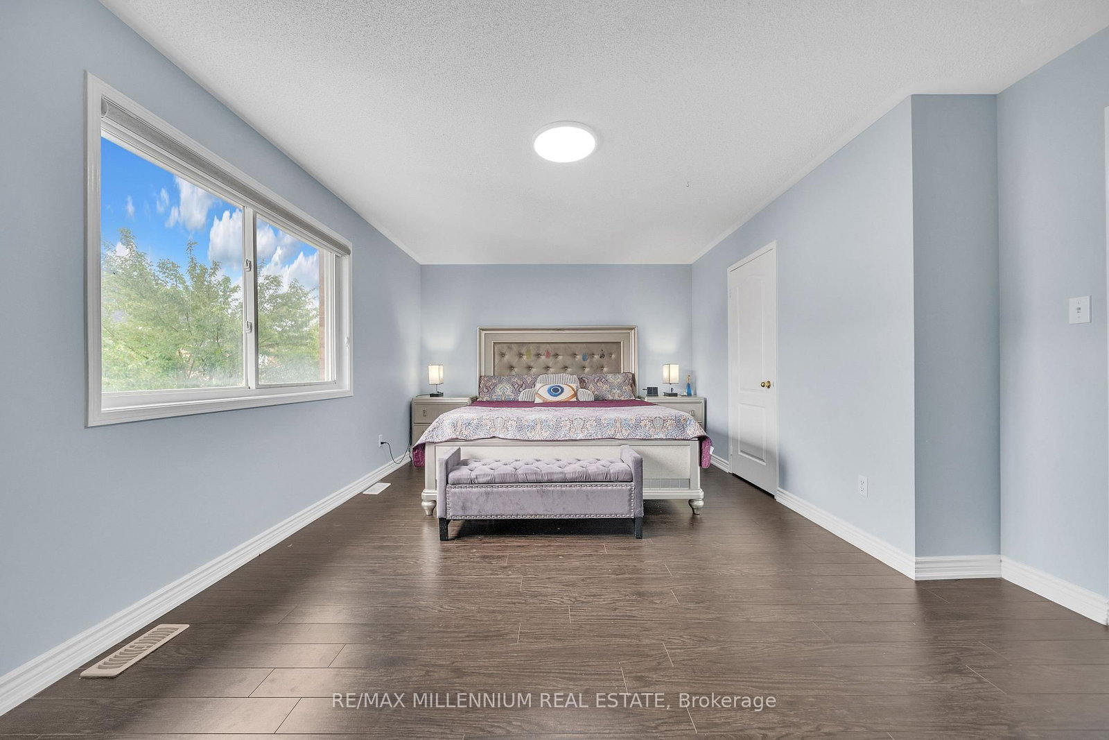 54 Buick Boulevard • Brampton, ON photo 23