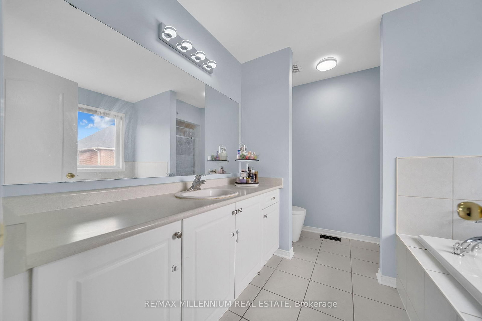 54 Buick Boulevard • Brampton, ON photo 25