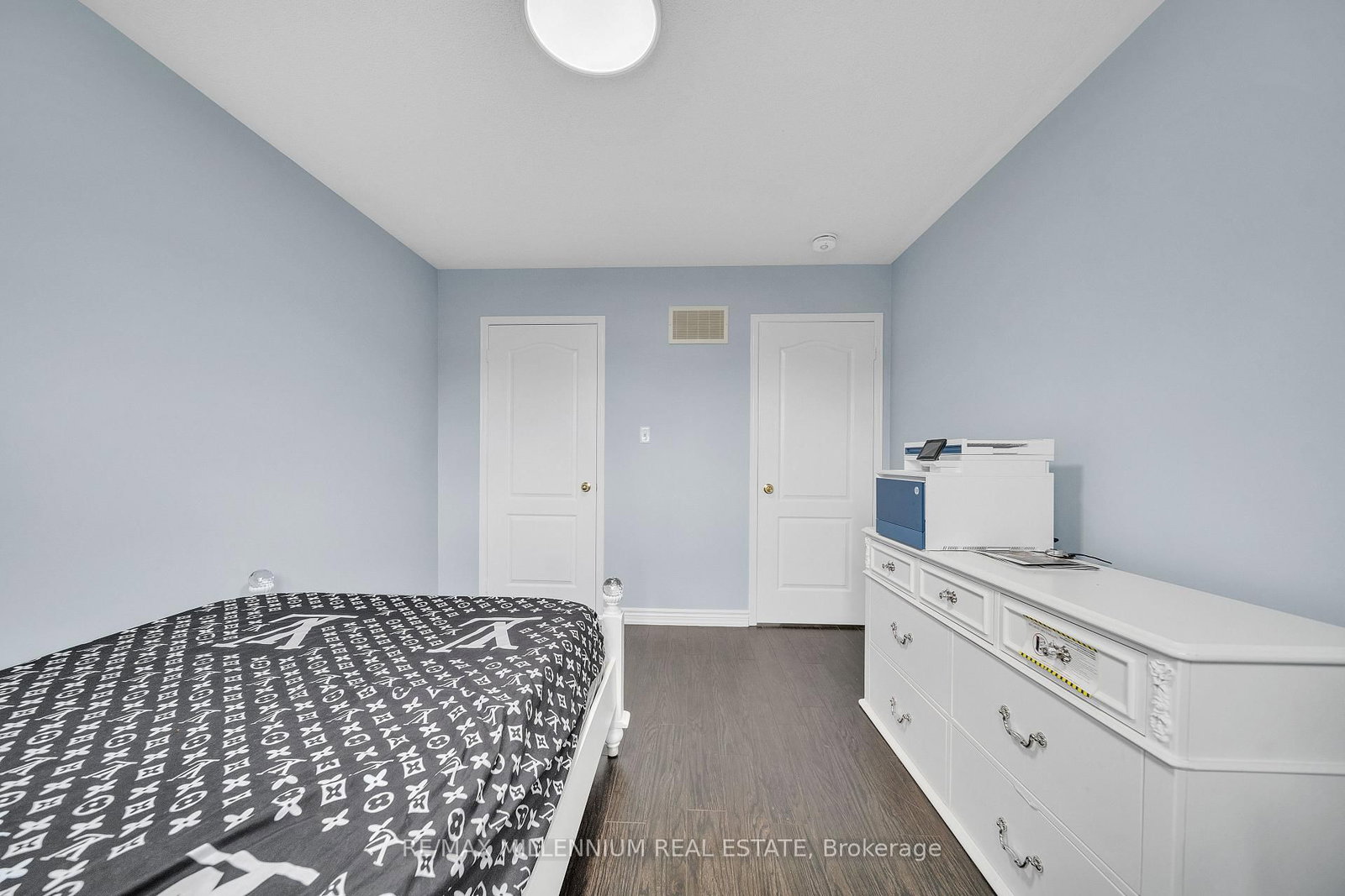54 Buick Boulevard • Brampton, ON photo 33