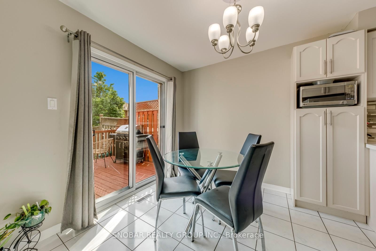 99 Bighorn Crescent • Brampton, ON photo 9