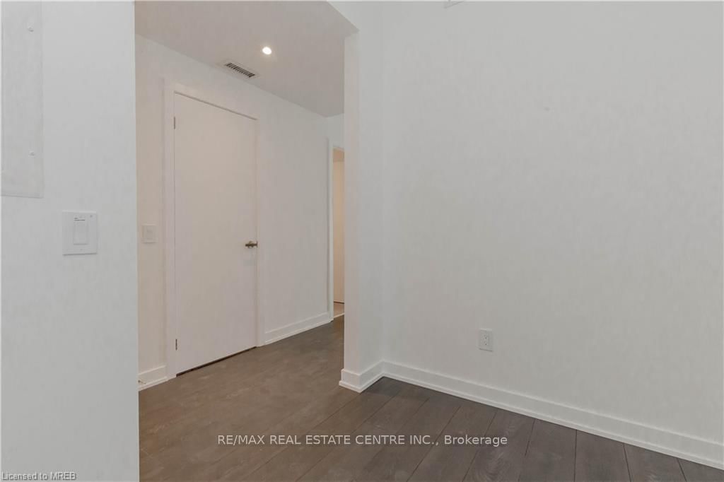 310-28 Ann St, Mississauga, view 10