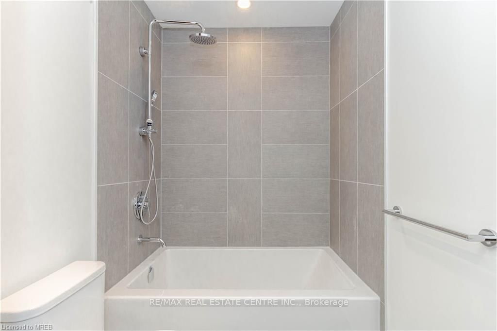 310-28 Ann St, Mississauga, view 30