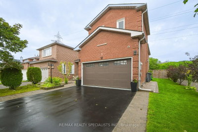 57 Pennsylvania Avenue • Brampton, ON photo 4