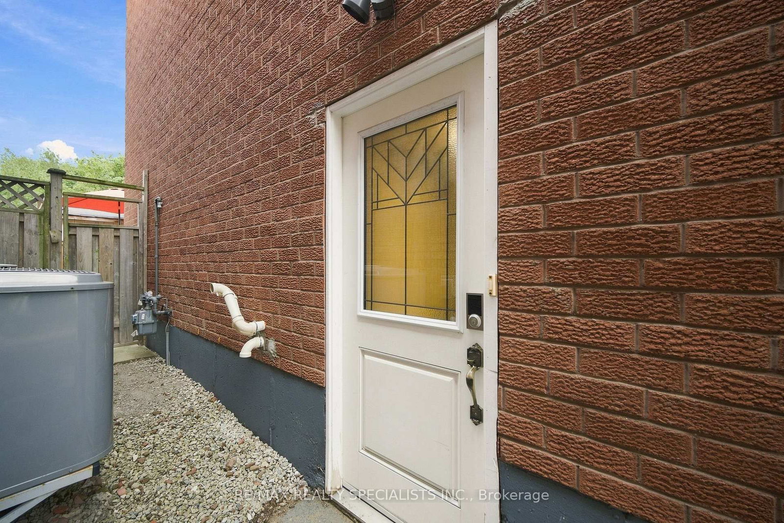 57 Pennsylvania Avenue • Brampton, ON photo 46