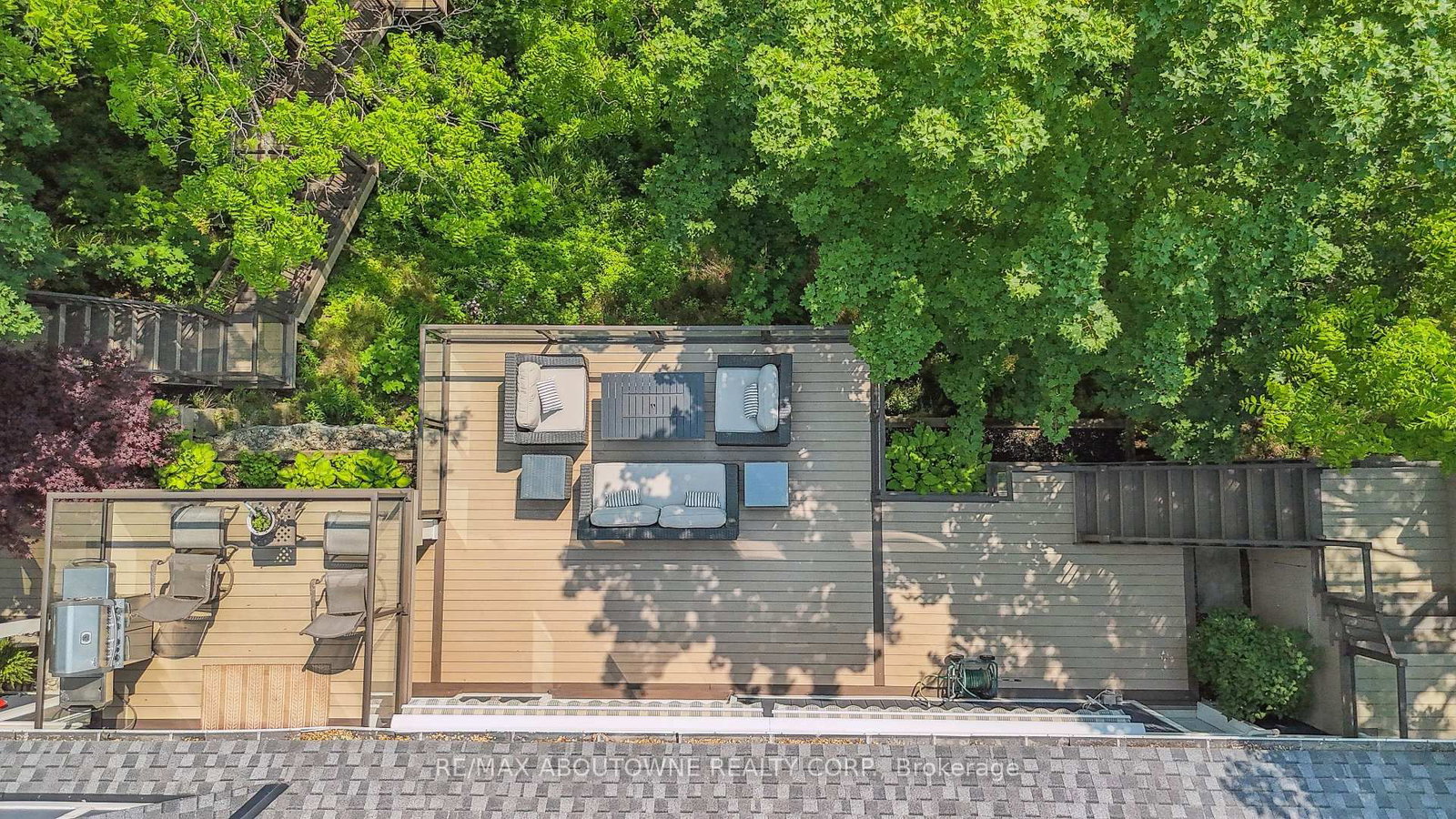 382 Trafalgar Road • Oakville, ON photo 44