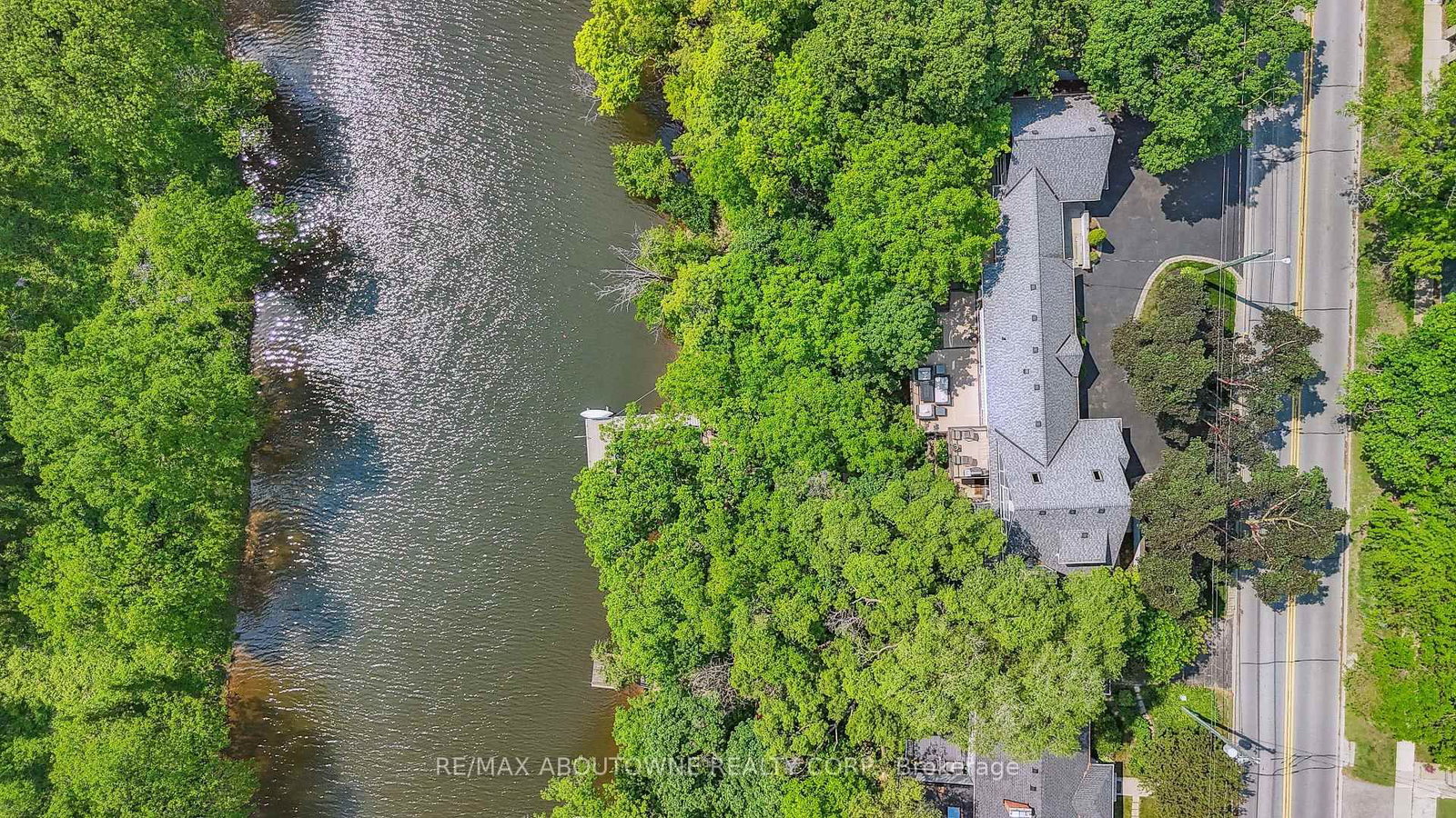 382 Trafalgar Road • Oakville, ON photo 49
