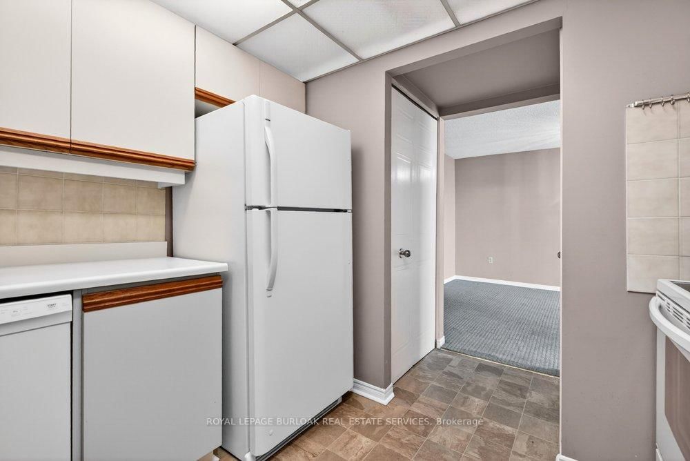 1225 North Shore Boulevard E • #710 • Burlington, ON photo 14