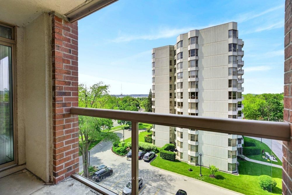 1225 North Shore Boulevard E • #710 • Burlington, ON photo 24