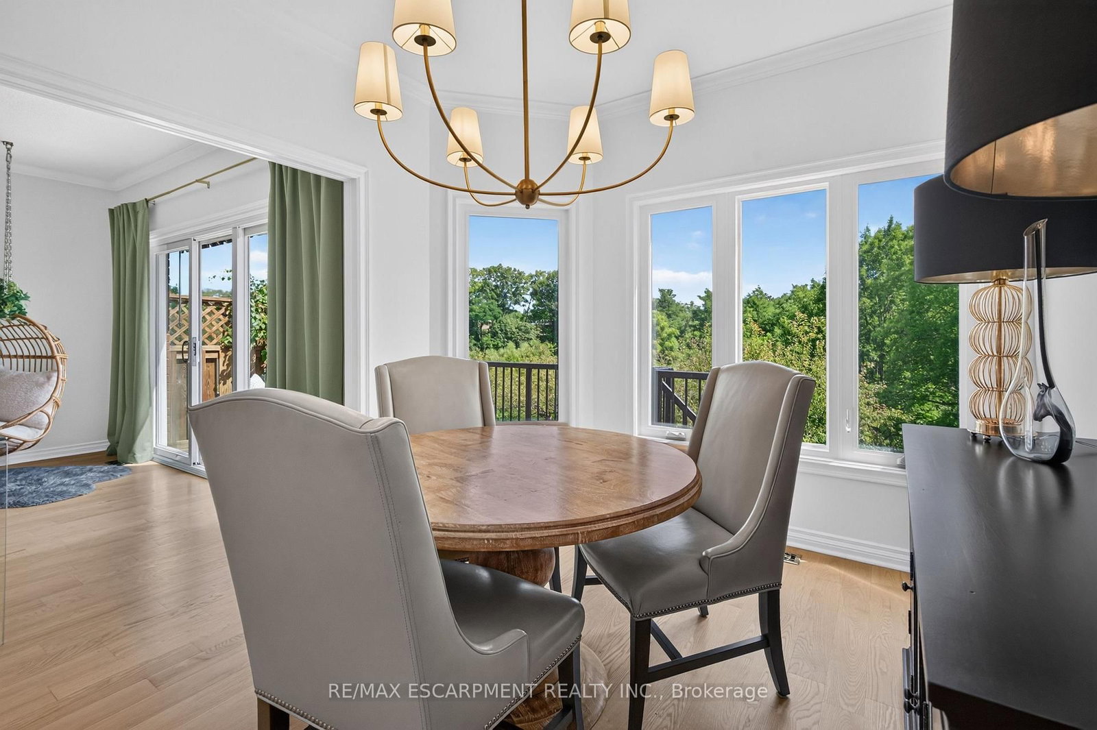 112 Fairwood Place W • Burlington, ON photo 22