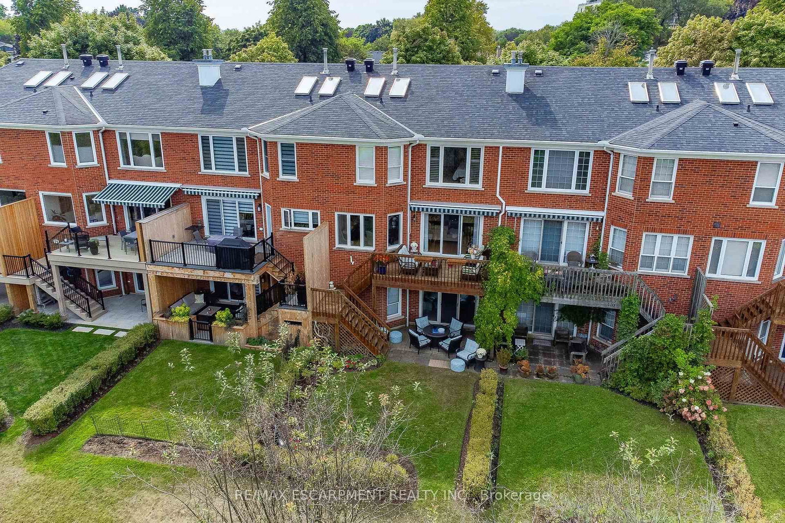 112 Fairwood Place W • Burlington, ON photo 47