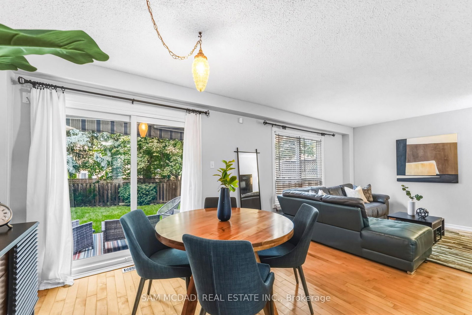 6954 Cadiz Crescent • Mississauga, ON photo 12