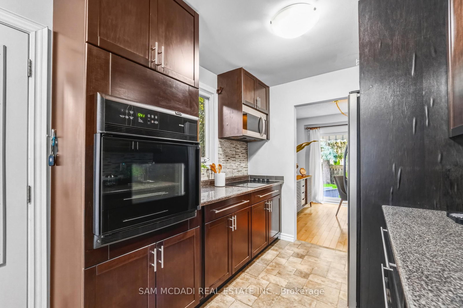 6954 Cadiz Crescent • Mississauga, ON photo 14