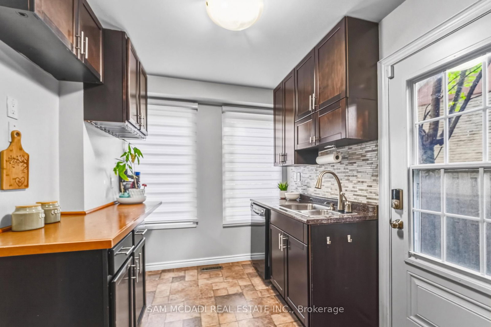 6954 Cadiz Crescent • Mississauga, ON photo 16