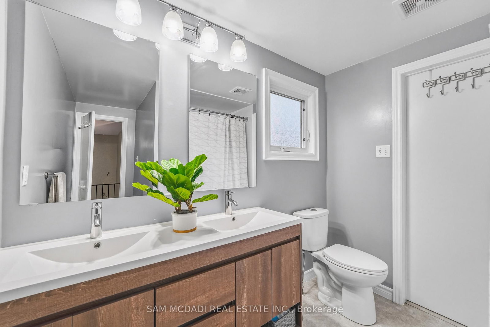 6954 Cadiz Crescent • Mississauga, ON photo 23