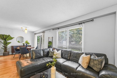 6954 Cadiz Crescent • Mississauga, ON photo 9