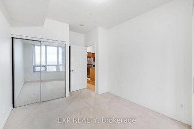 388 Prince Of Wales Mississauga,ON L5B 0A1 — Photo 12