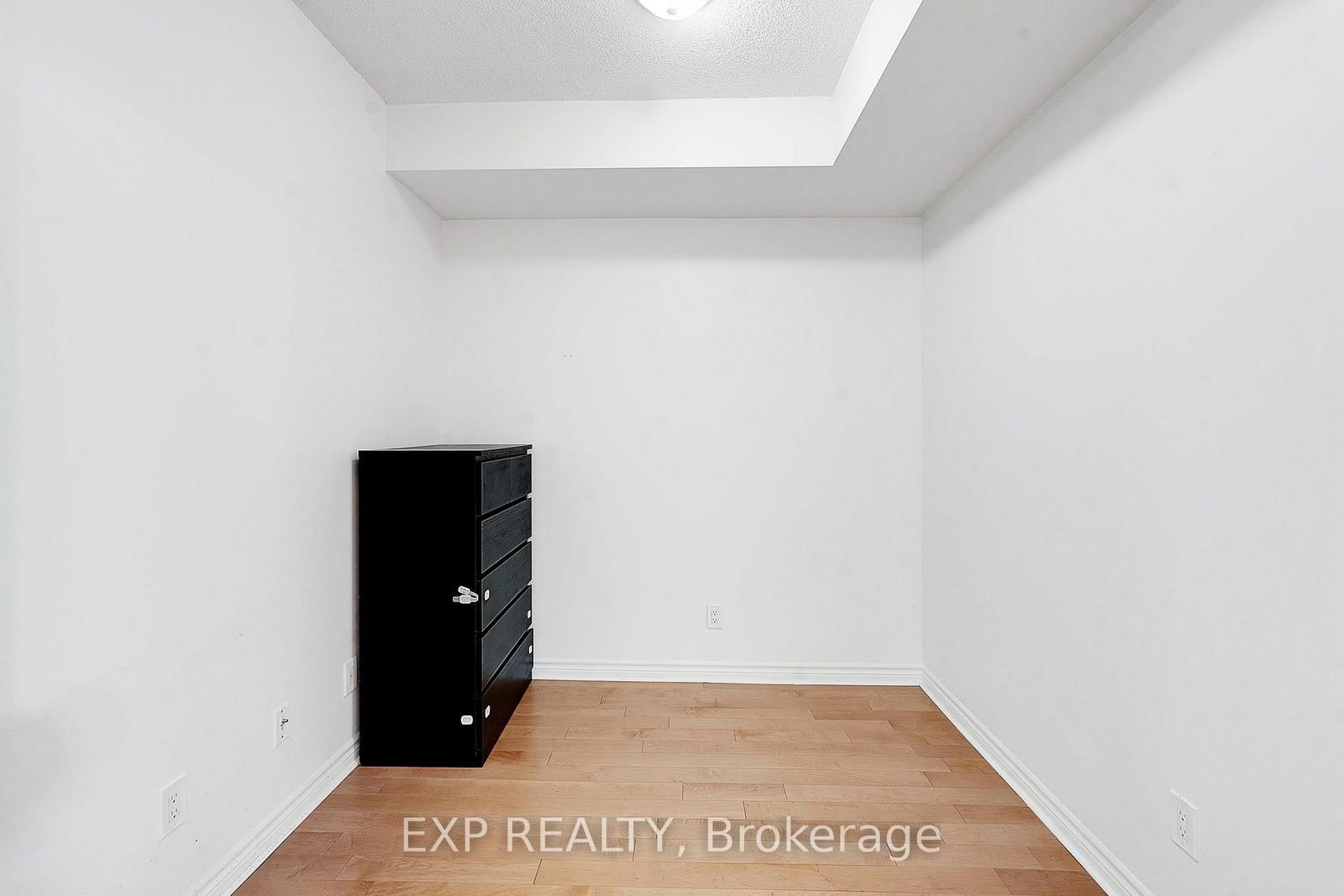 388 Prince Of Wales Drive • #3003 • Mississauga, ON photo 5