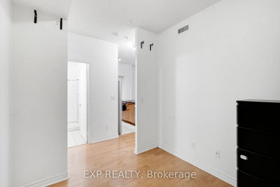 388 Prince Of Wales Drive • #3003 • Mississauga, ON photo 6