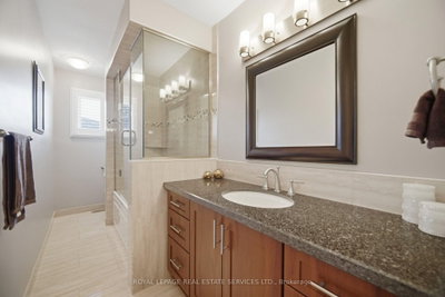 4107 Wilcox Mississauga,ON L4Z 1B8 — Photo 28