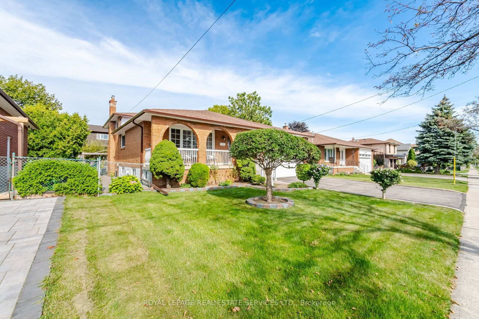 4107 Wilcox Rd, Mississauga, view 3