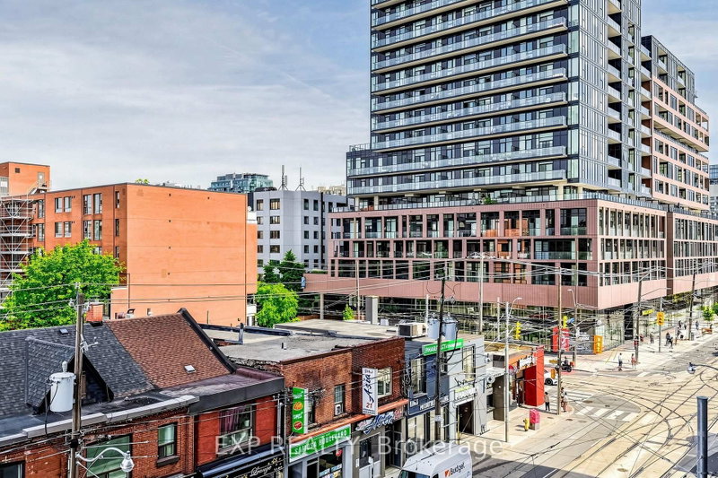 318 - 270 dufferin Street