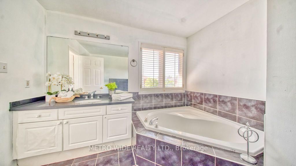 3706 Forest Bluff Crescent • Mississauga, ON photo 27
