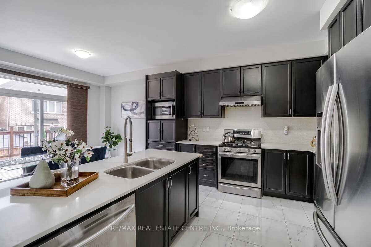 11 Ingleside Road • Brampton, ON photo 10