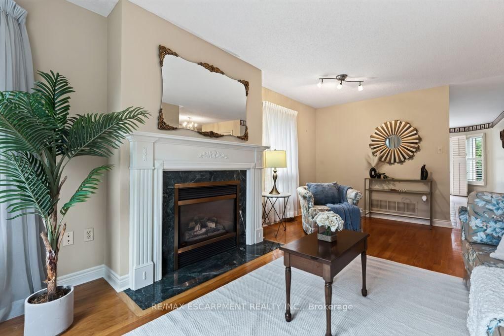 1141 Lockhart Road • Burlington, ON photo 10
