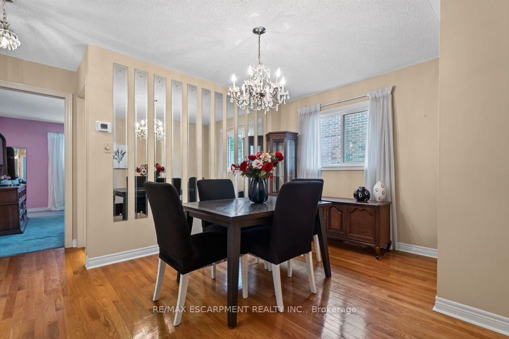 1141 Lockhart Road • Burlington, ON photo 16