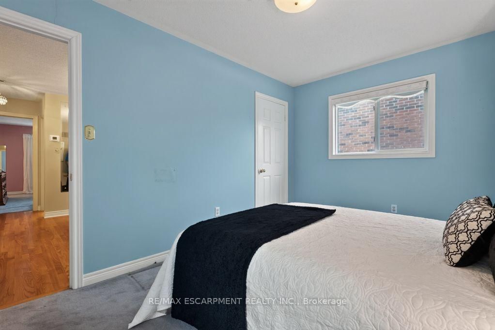 1141 Lockhart Road • Burlington, ON photo 19