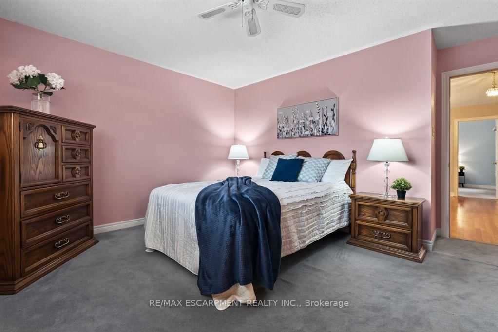 1141 Lockhart Road • Burlington, ON photo 22